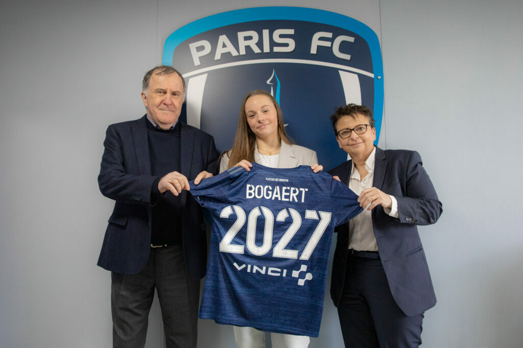 LOU BOGAERT PROLONGE JUSQU'EN 2027 au PARIS FC