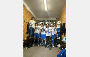🔵U16⚪