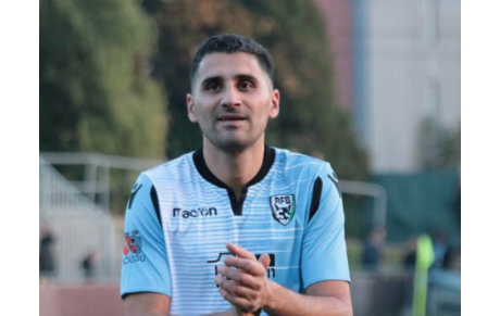 Nouveau joueur : Rachid défenseur, Séniors A